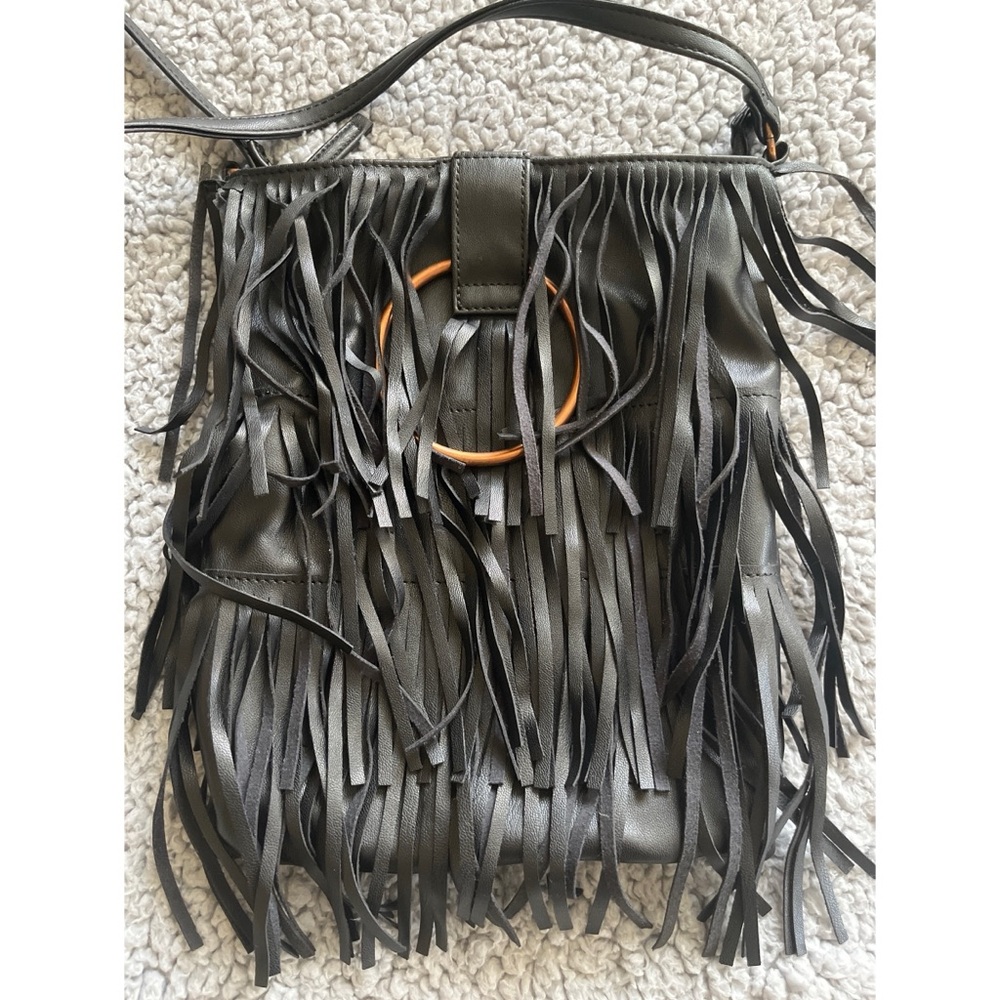 Forever 21 Black Faux Leather Fringe & Brass Crossbody Bag. - Picture 2 of 7